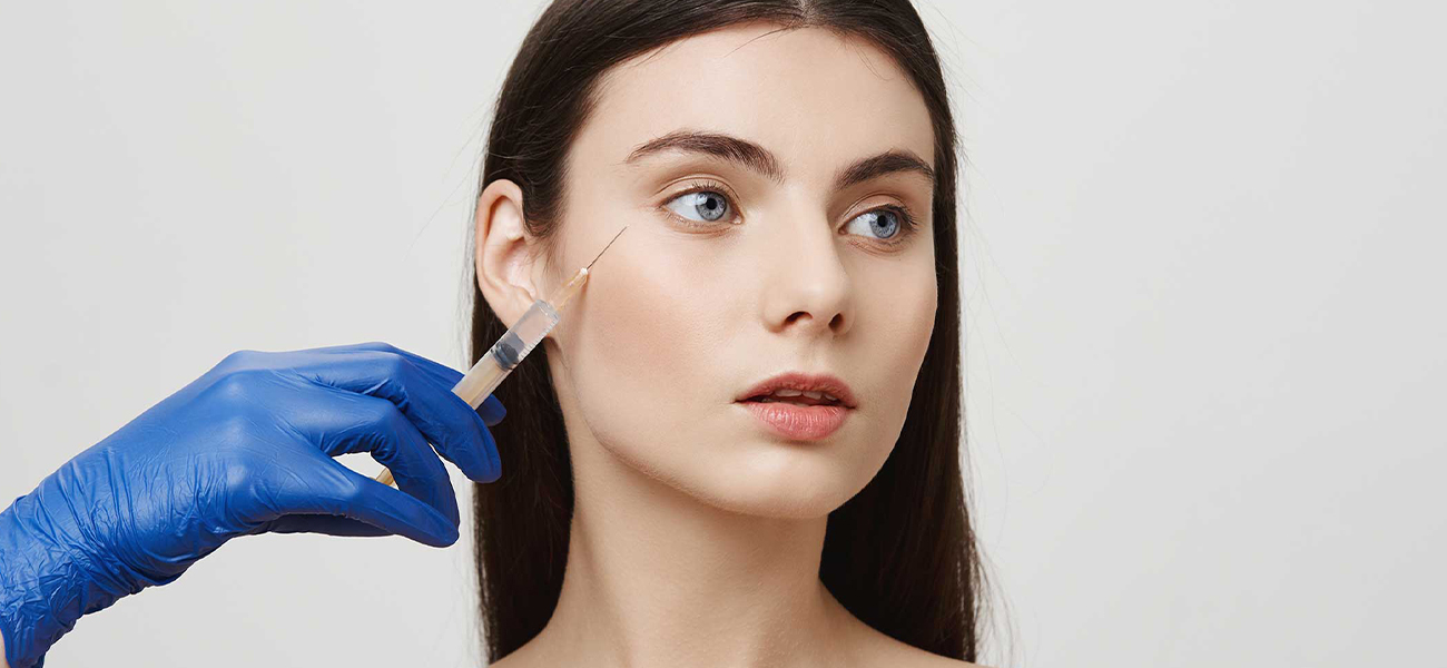 Remplissage Léger Sous Les Yeux